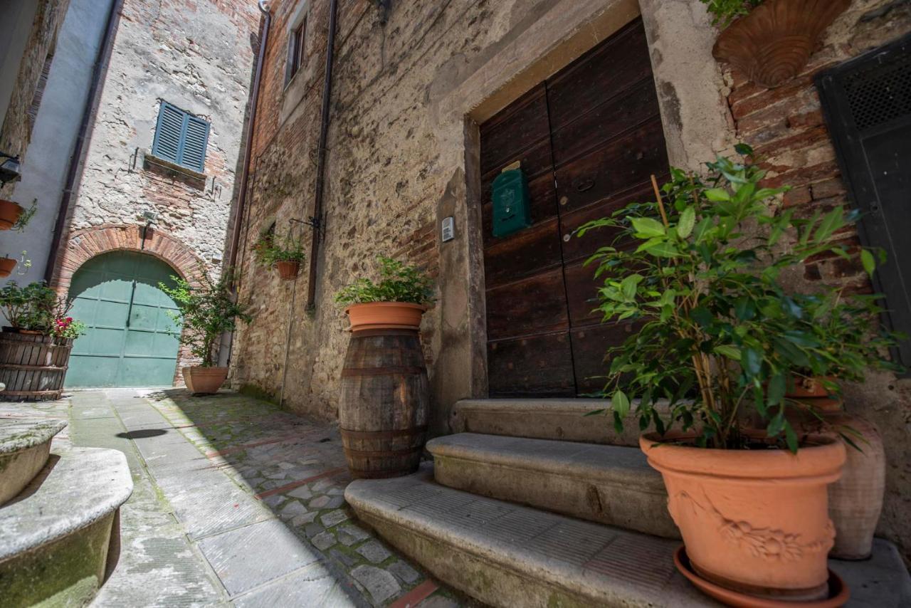 Lemon Tree Boutique Guest House Todi Exterior photo